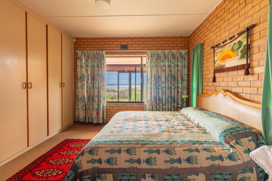 3 Bedroom Property for Sale in Van Riebeeckstrand Western Cape
